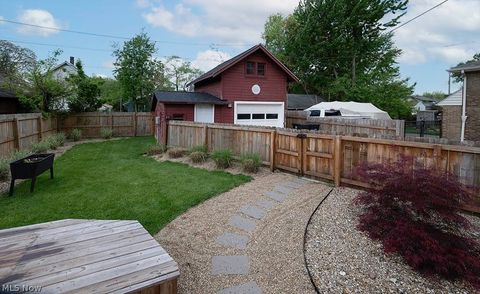 Tiny photo for 227 Roselawn Avenue NE, Warren, OH 44483 (MLS # 5210155)