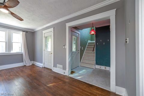 Tiny photo for 227 Roselawn Avenue NE, Warren, OH 44483 (MLS # 5210155)