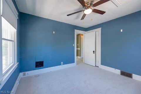 Tiny photo for 227 Roselawn Avenue NE, Warren, OH 44483 (MLS # 5210155)