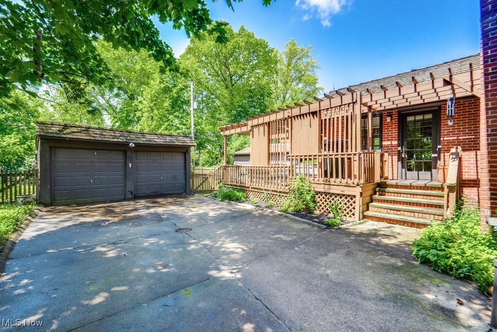2500 Eaton Road