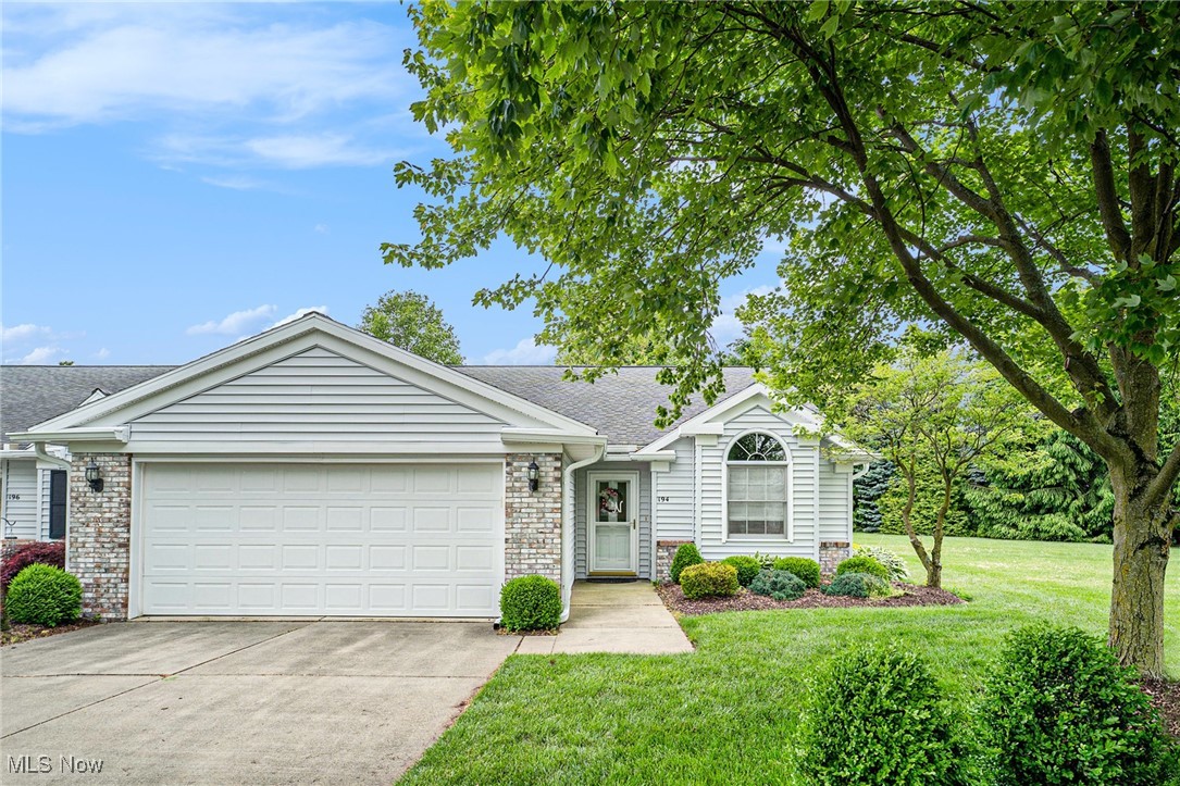 194 Lisa Ann Drive, Huron, Ohio image 1