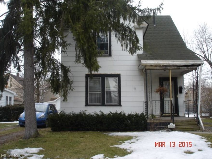Why rent when you can own this 3 bedrm Colonial with a front & back porch and a fenced-in yard. Yes it does need work (and is being sold AS IS), but with some imagination this house could be your next home.