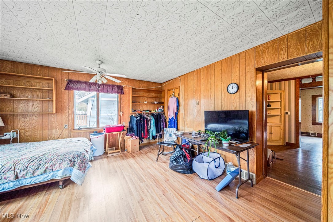 257 E 270th Street, Euclid, Ohio image 22