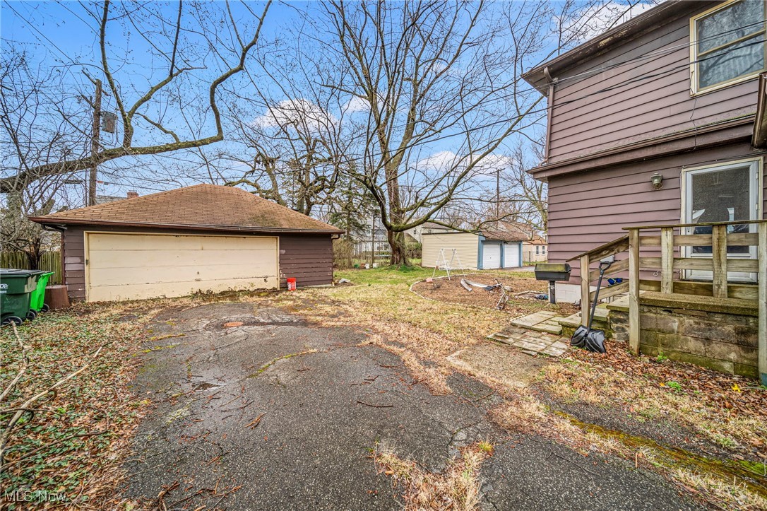 257 E 270th Street, Euclid, Ohio image 4