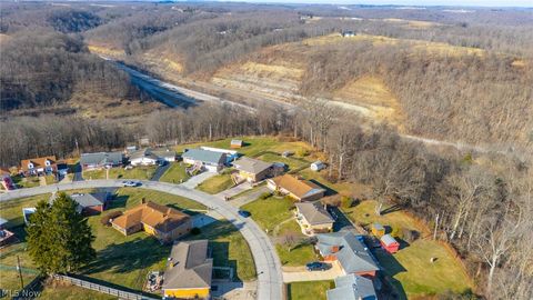 Tiny photo for 534 Westwood Drive, Steubenville, OH 43953 (MLS # 5190096)