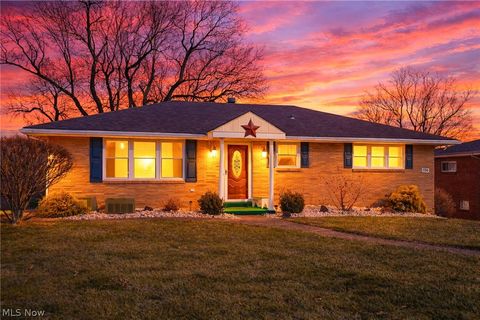 Tiny photo for 534 Westwood Drive, Steubenville, OH 43953 (MLS # 5190096)