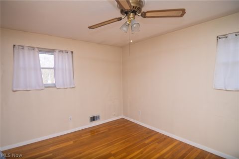 Tiny photo for 534 Westwood Drive, Steubenville, OH 43953 (MLS # 5190096)