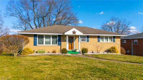 Tiny photo for 534 Westwood Drive, Steubenville, OH 43953 (MLS # 5190096)