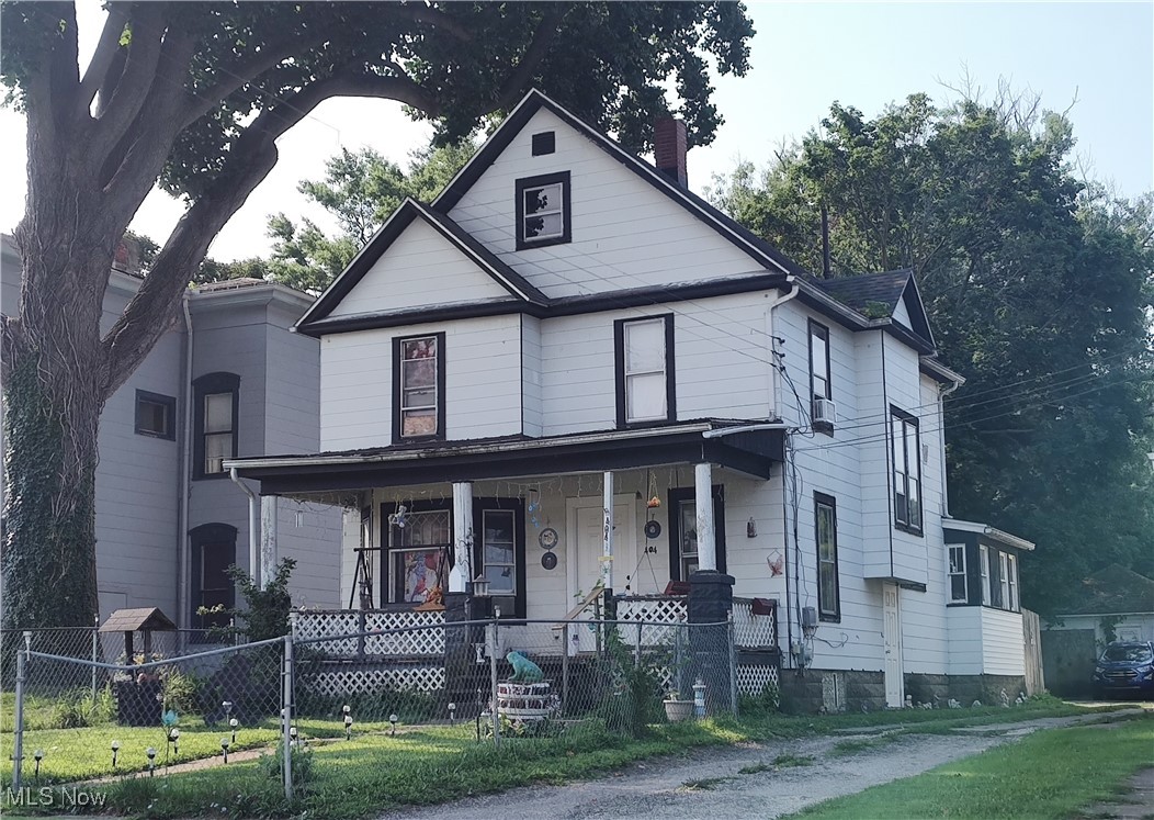 404 W 54th Street, Ashtabula, Ohio image 4