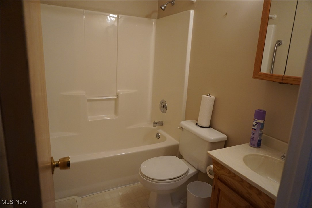 19510 Place Condo - Residential