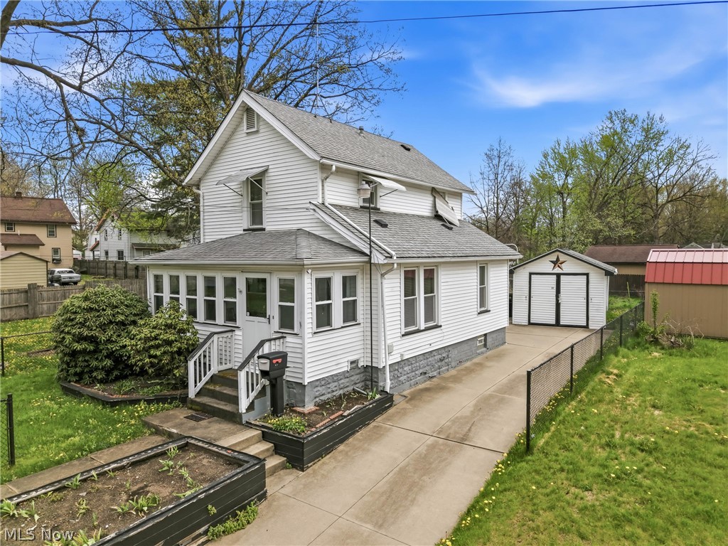Bungalow Terrace - Residential