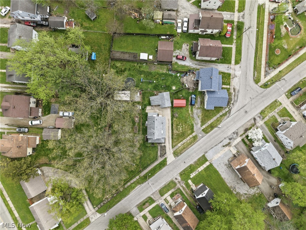 Bungalow Terrace - Residential