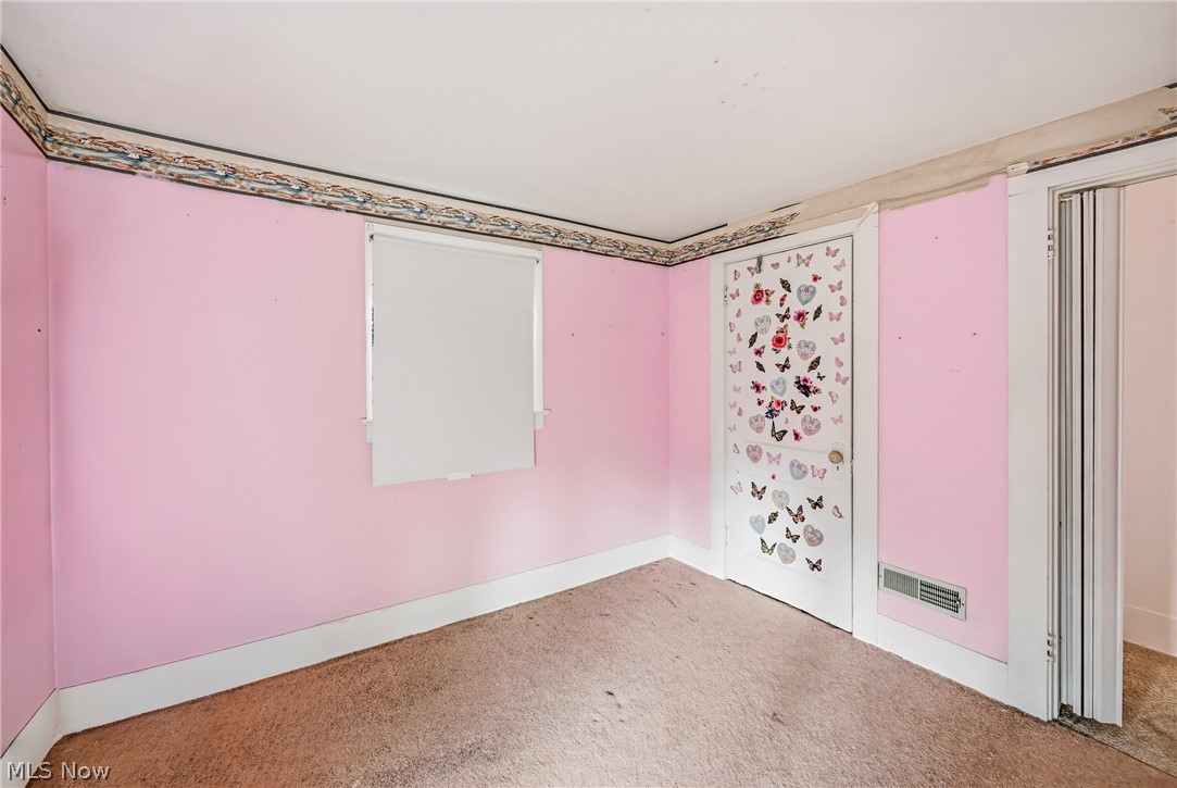 Bungalow Terrace - Residential