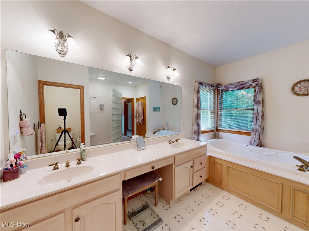 Hartshire Woods Estates - Residential