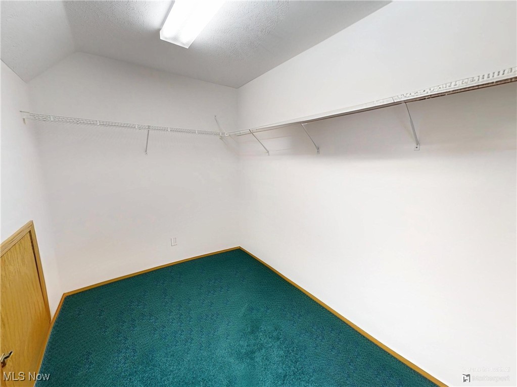 Hartshire Woods Estates - Residential