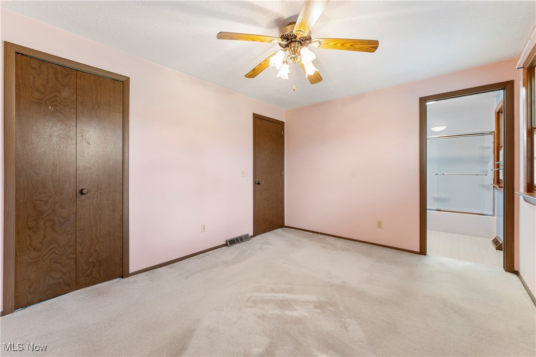 7733 Stonewood Drive, North Canton, Ohio image 14