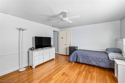 Tiny photo for 4250 Oak Knoll Drive, Boardman, OH 44512 (MLS # 5187165)