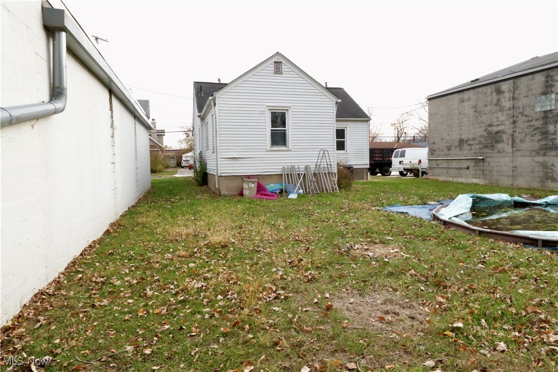 955 G Street, Lorain, Ohio image 21