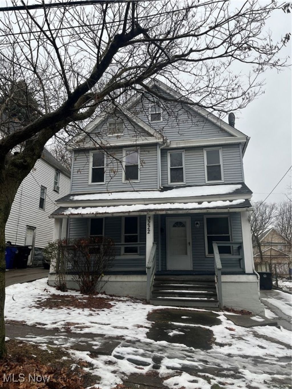 Photo of 3222 W 94th Street, Cleveland, OH 44102 (MLS # 5181240)