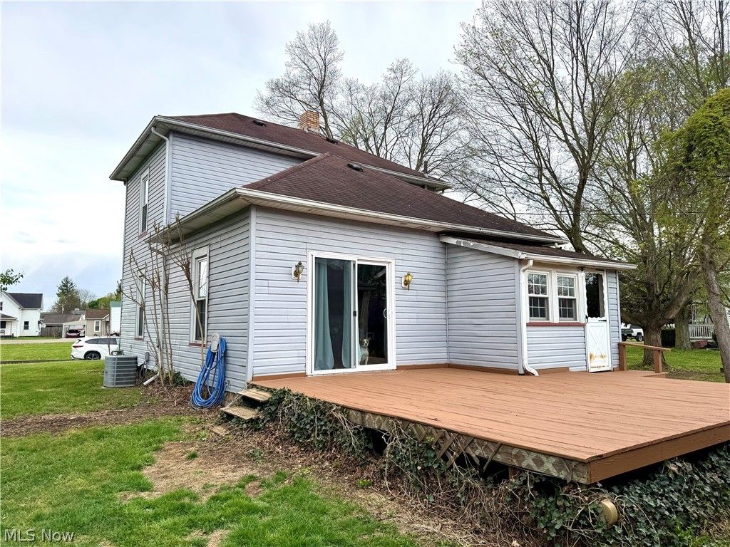 Photo of 112 Fairview Street, West Lafayette, OH 43845 (MLS # 5202842)