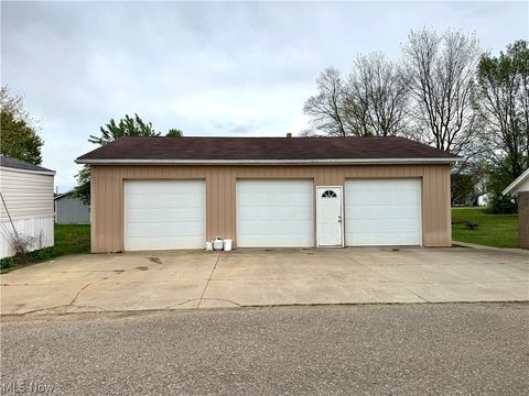 Tiny photo for 112 Fairview Street, West Lafayette, OH 43845 (MLS # 5202842)