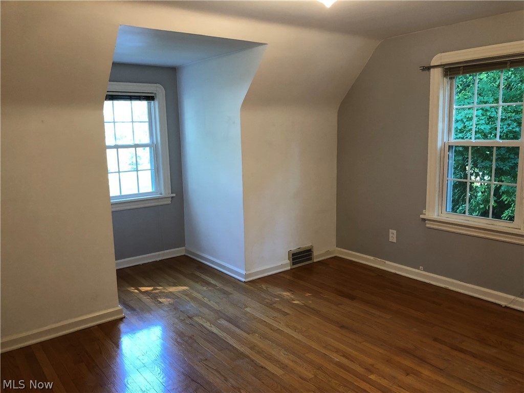 Fairlawn Reserve Dev - Residential Lease