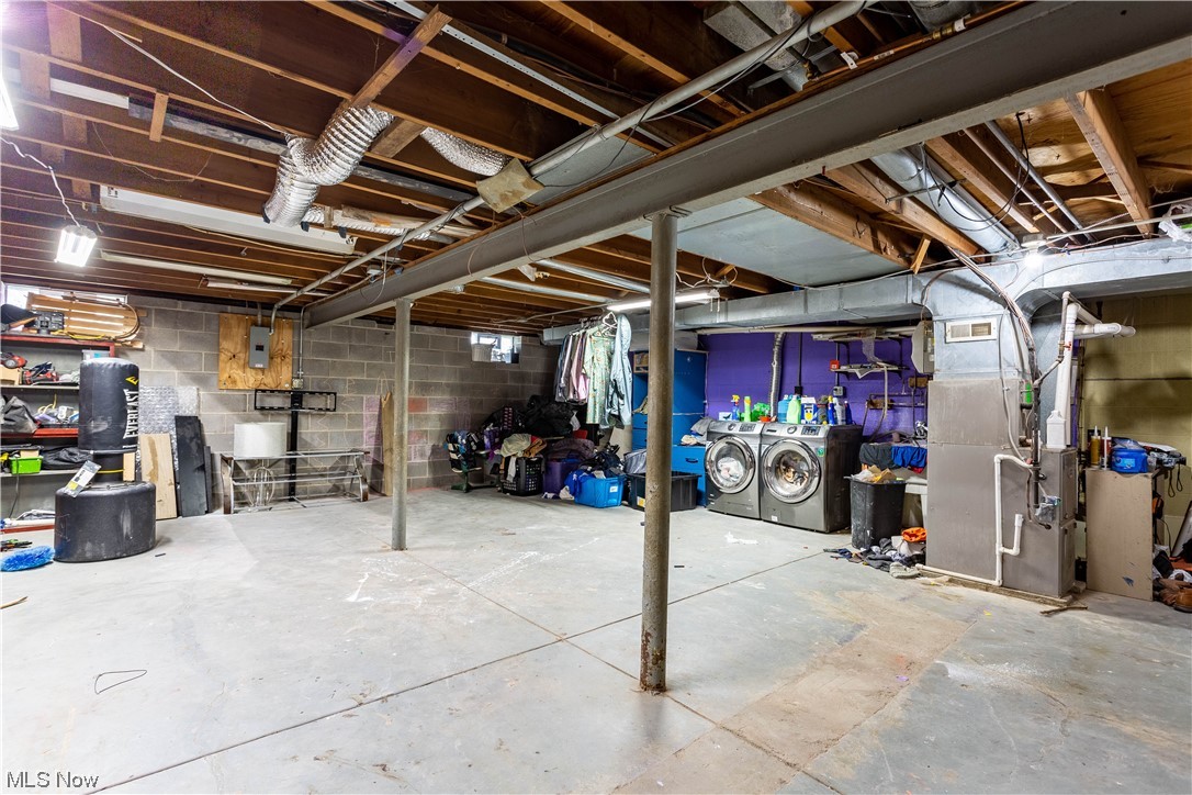 Royal Blvd - Residential