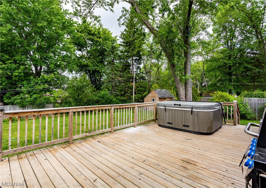 Royal Blvd - Residential