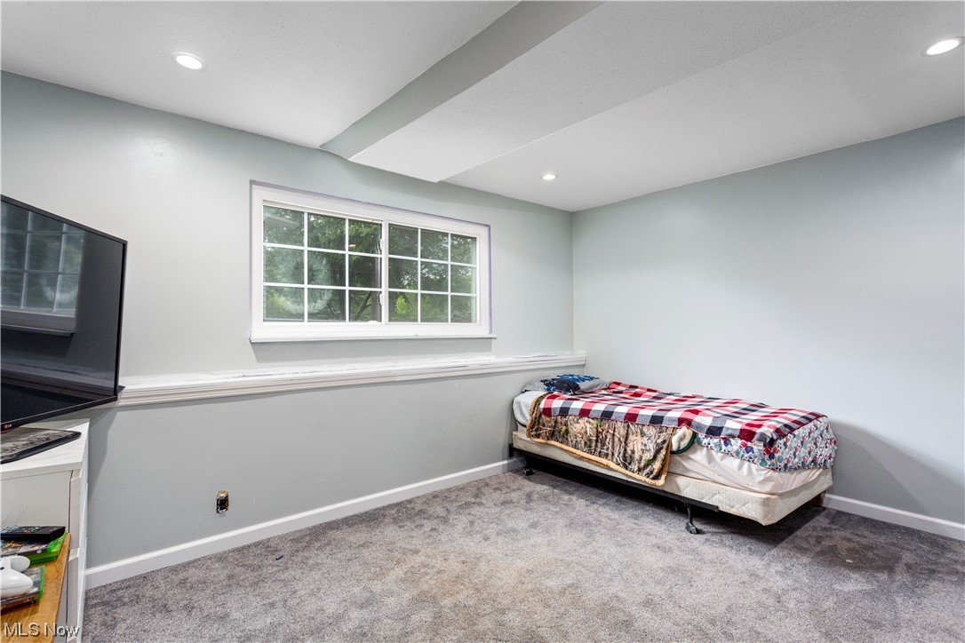 Royal Blvd - Residential