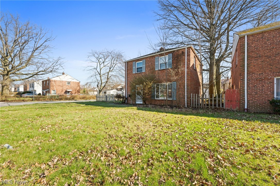 Erie Shore - Residential Lease