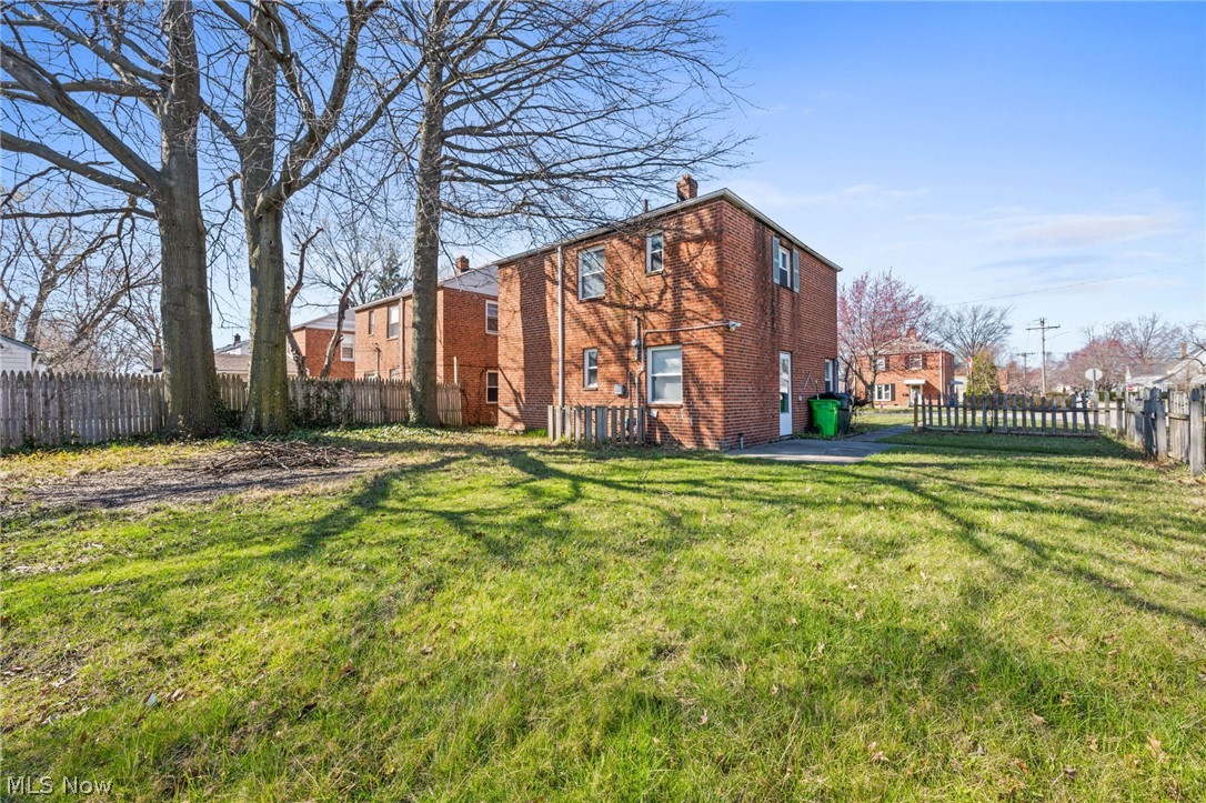 Erie Shore - Residential Lease