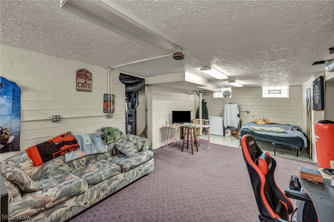 E Morans Tuxedo Farms Allotme - Residential