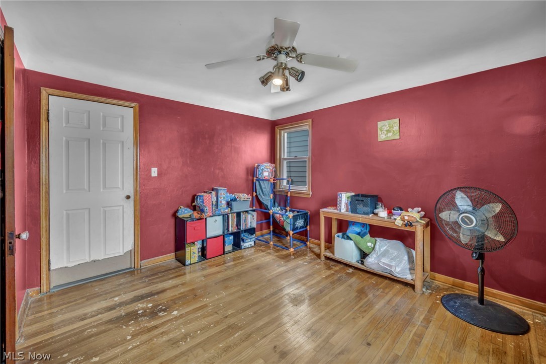 E Morans Tuxedo Farms Allotme - Residential