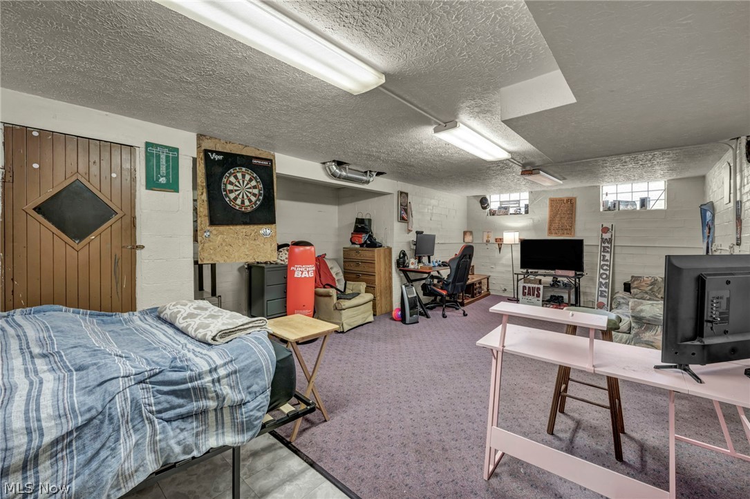 E Morans Tuxedo Farms Allotme - Residential