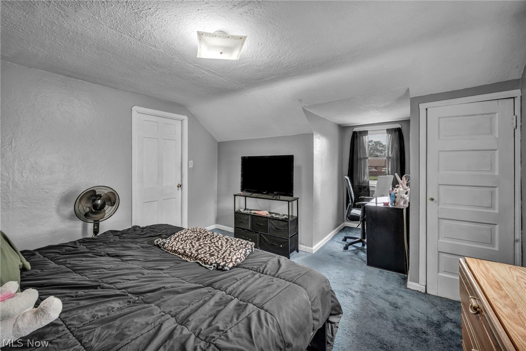 E Morans Tuxedo Farms Allotme - Residential