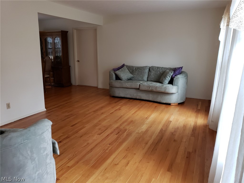 White Gate - Residential