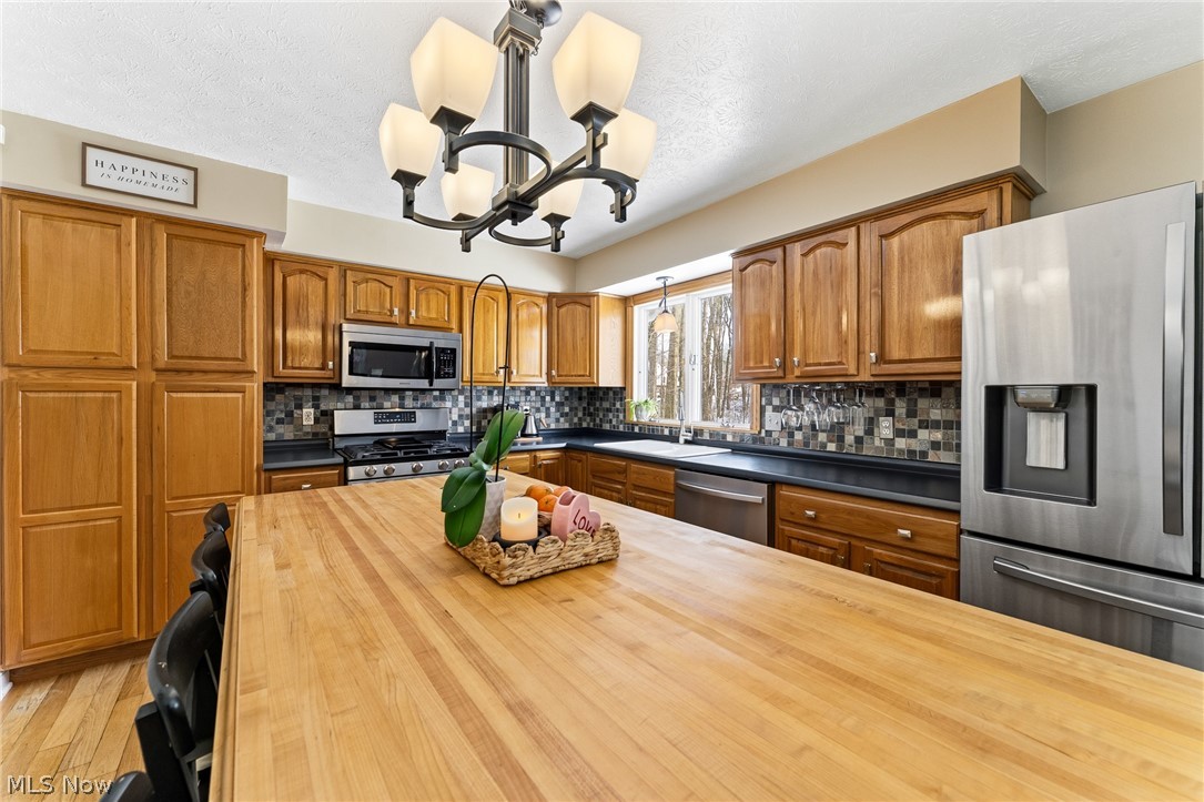 Village Park Estates 04 - Residential