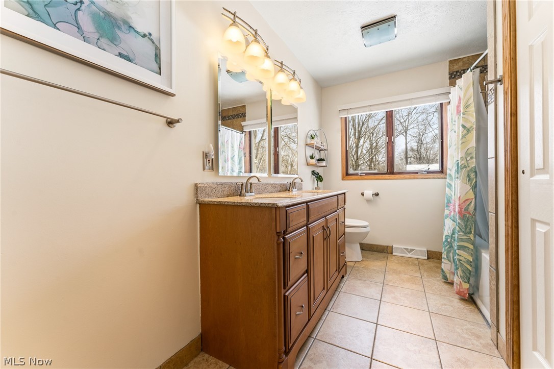 Village Park Estates 04 - Residential