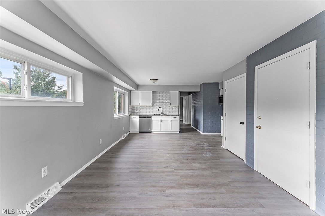 Dover - Residential Lease