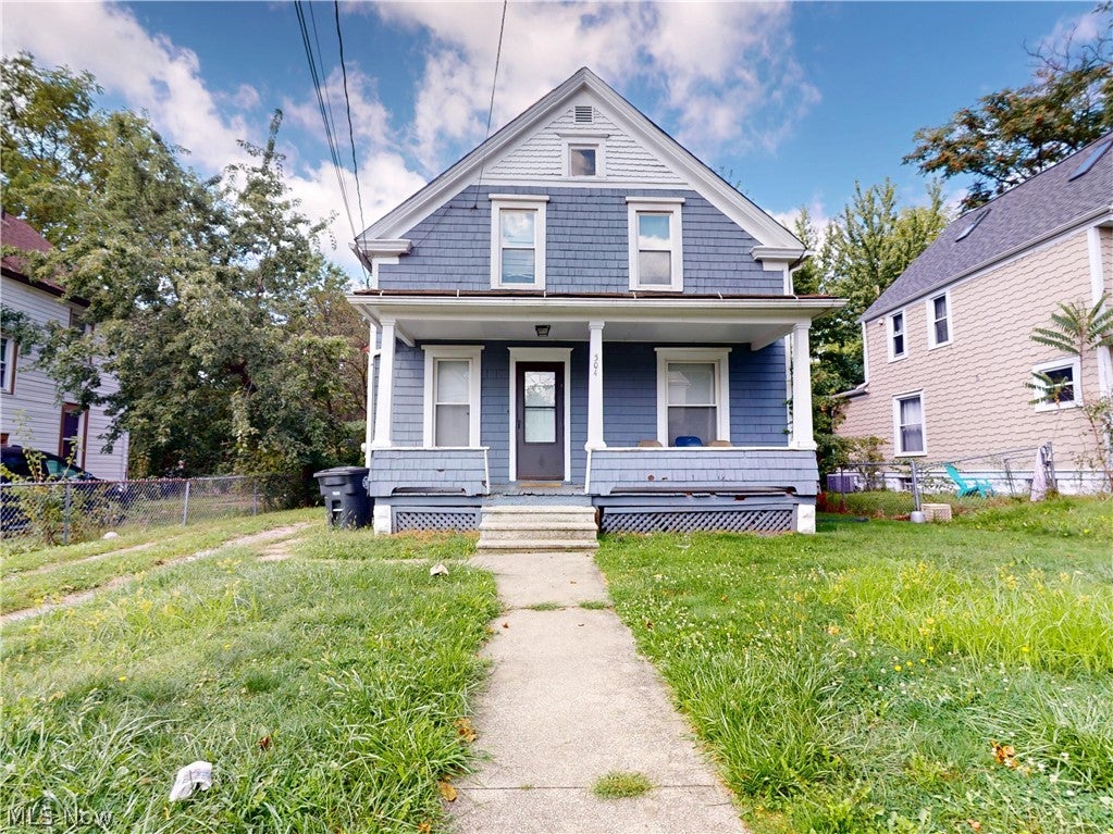 504 Sumner Street