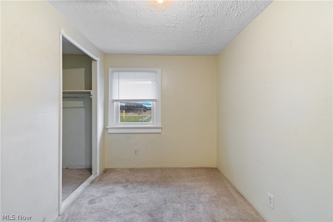 Hintons Acreage Allotment - Residential