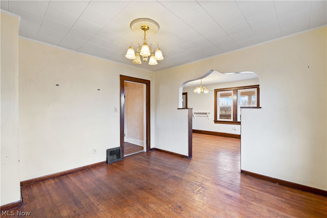 Hintons Acreage Allotment - Residential