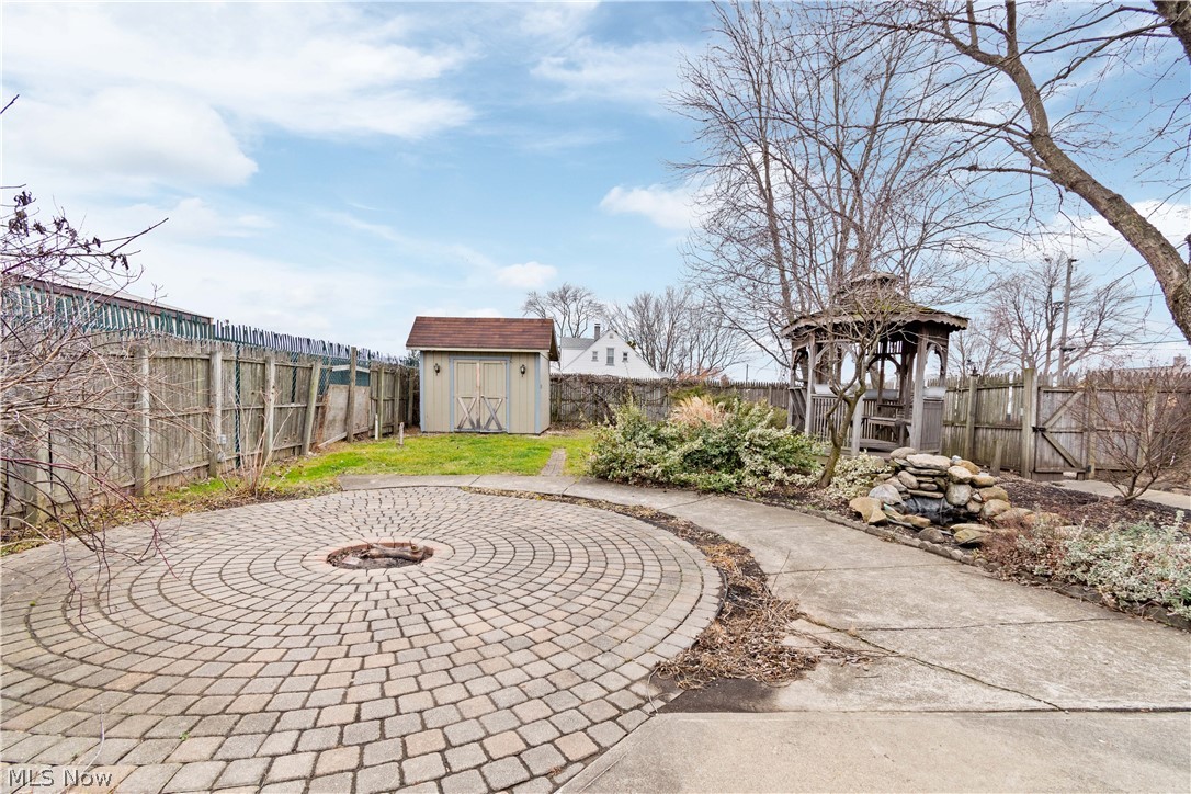 Hintons Acreage Allotment - Residential