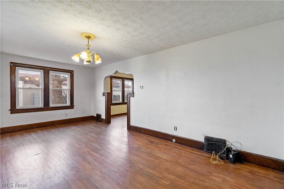 Hintons Acreage Allotment - Residential