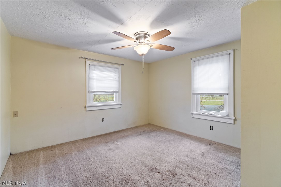 Hintons Acreage Allotment - Residential