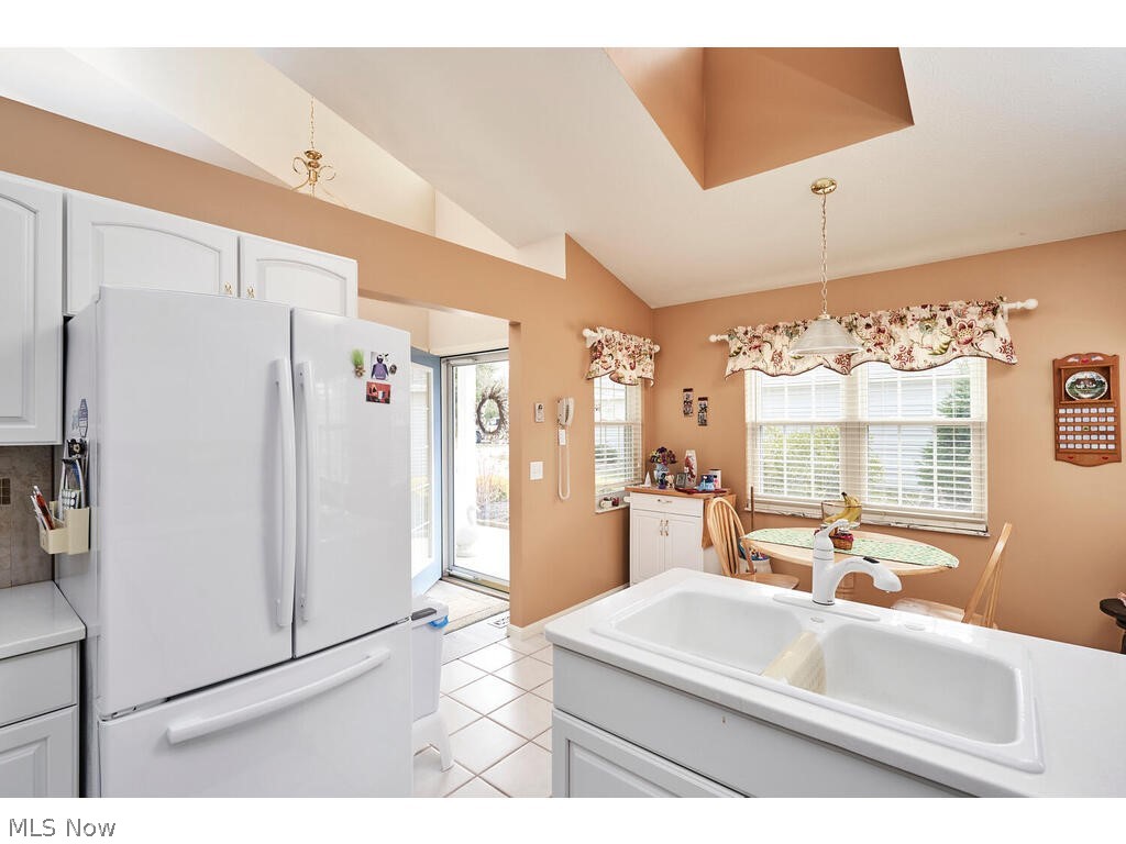 Devon Pond - Residential