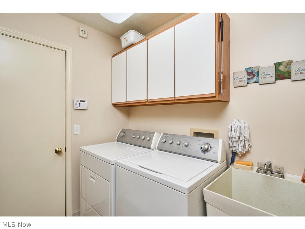 Devon Pond - Residential