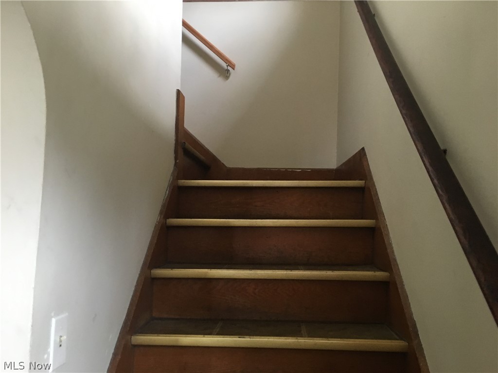 Roselawn - Residential Lease