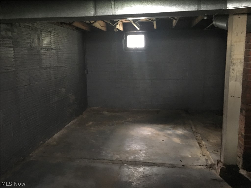 Roselawn - Residential Lease