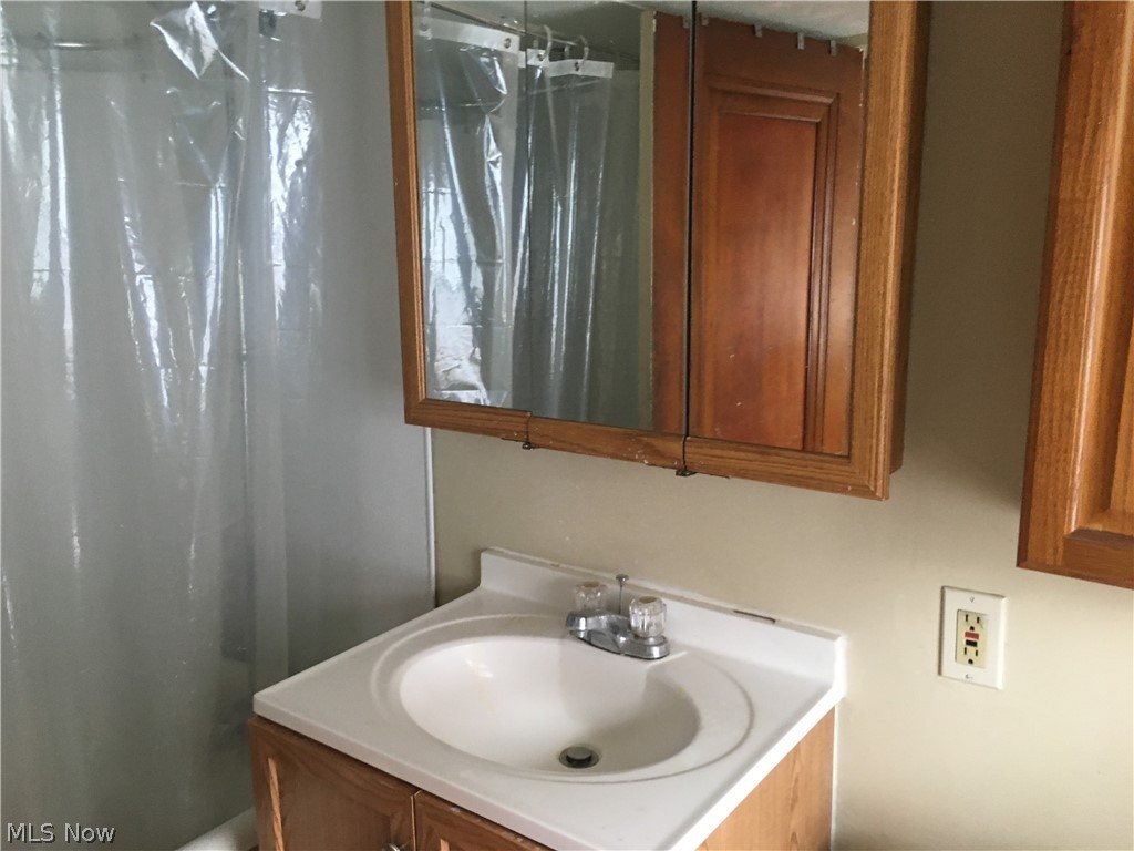 Roselawn - Residential Lease
